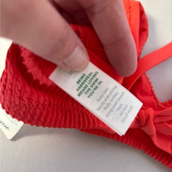 New with tags, womens size large Aerie swimsuit top, #B908 - Picture 4 of 5